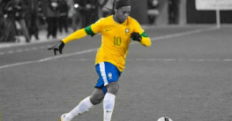 30 pha đi bóng đẳng cấp nhất của Ronaldinho