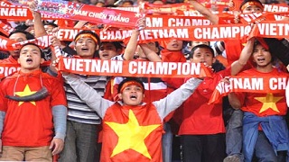 Đừng như một Loretti…