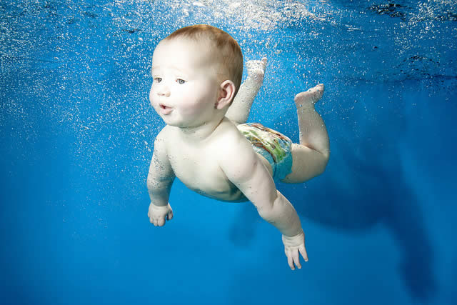 Bé tập bơi bố mẹ cần trang bị những gì ? - ảnh 2