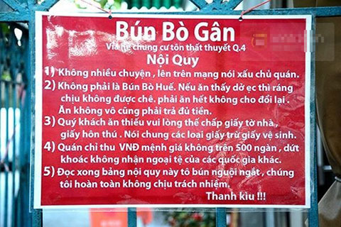 Biển quảng cáo bún bò \'bá đạo\' đã bị công an khu vực tịch thu