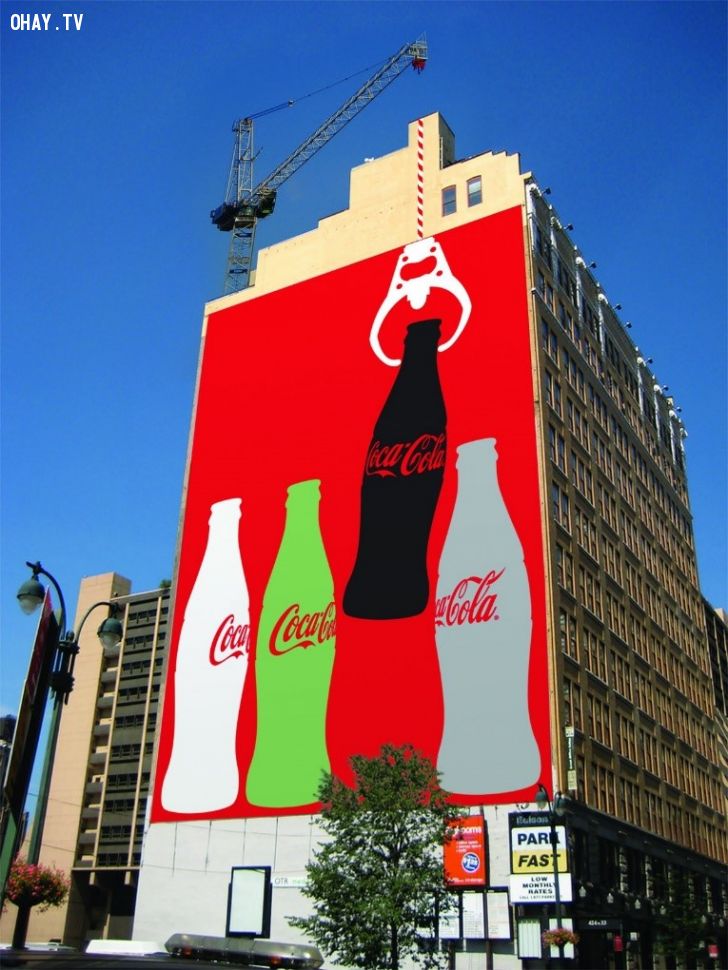 Một trong những bảng quảng cáo mới của Coca-Cola ở Anh