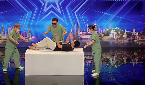 Điệu nhảy Robot \"Xác Chết\" siêu độc tai Asia\'s Got Talent 2015