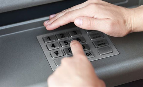 10 lời khuyên hữu ích để có thể sử dụng máy ATM một cách an toàn.