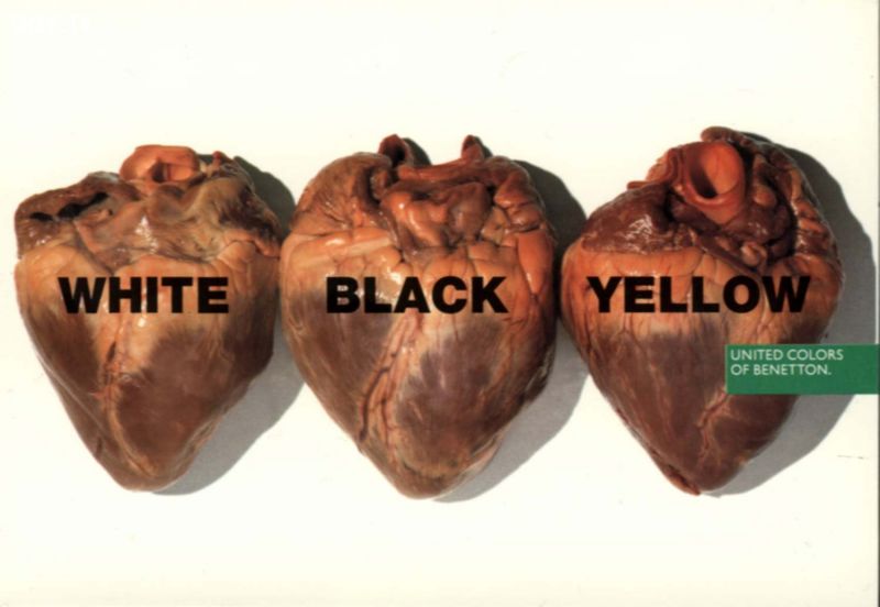 Đằng sau màu da vàng - trắng - đen đều là những trái tim giống nhau. Đừng phân biệt chủng tộc!