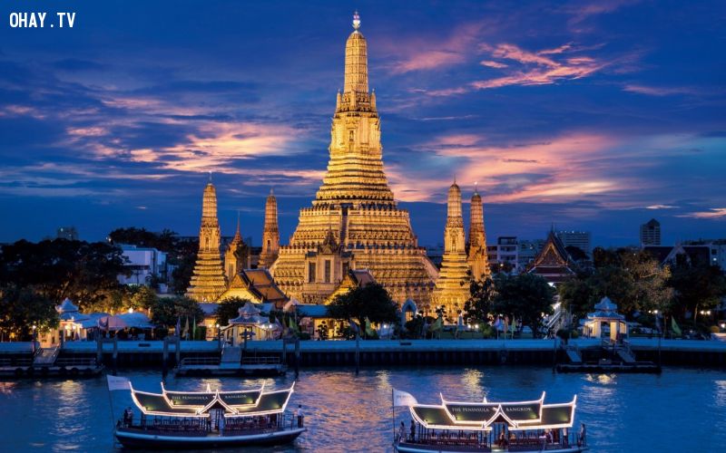 Bangkok là một trong những thành phố nóng nhất thế giới, với nhiệt độ thường lên tới 40 độ C. Vào mùa đông, thành phố này có mức nhiệt trung bình khoảng 26 độ C. Ảnh: 