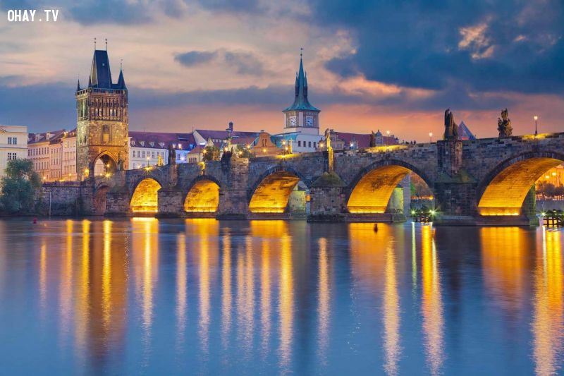 Charles Bridge, Prague (133850480)