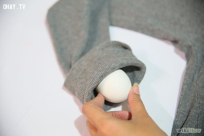 Make a Scramble Hard Boiled Egg Step 1.jpg