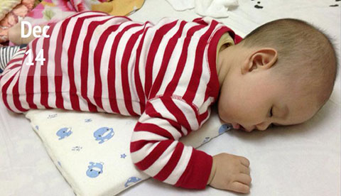 Từ khóc đến cười của 1 em bé