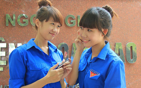 Vì sao nữ cán bộ đoàn thường hay... ế?