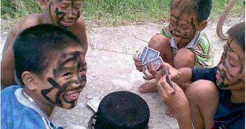 Những món ăn, đồ chơi \"kinh điển\" ngày bé của các 8X,9X