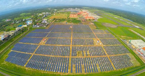 Sân bay hoàn toàn sử dụng năng lượng mặt trời đầu tiên trên thế giới