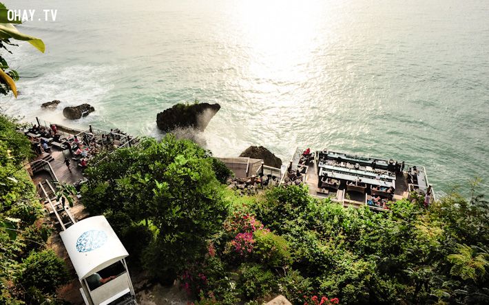 Top 10 những khách sạn xa hoa nhất ở thiên đường Bali, Indonesia