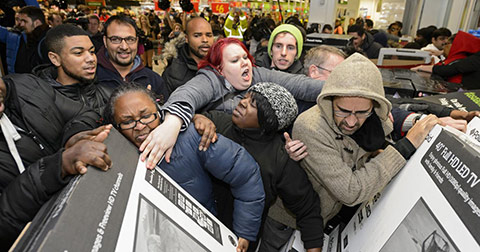 Dân Mỹ lại náo loạn vì Black Friday 2015