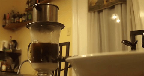 Những bức hình động làm cho fan mê cà phê say lòng