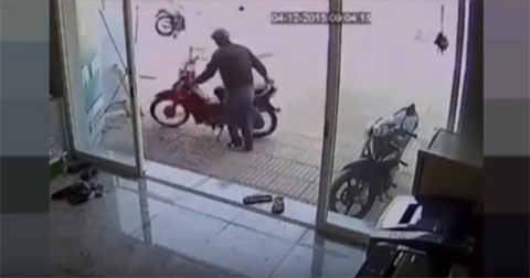 Những pha trộm xe bất thành và cái kết đắng nghét - Bình luận cực hài