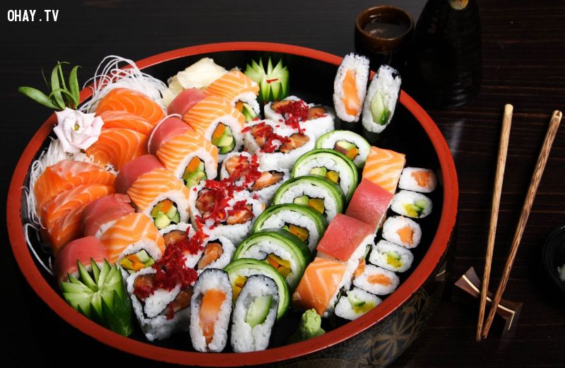 5 lí do khiến bạn nên ngừng ăn sushi ngay lập tức