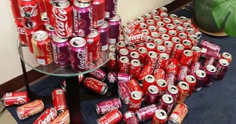 Chuyện gì xảy ra nếu bạn uống Coca 1 tháng liên tục?