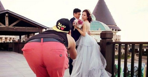 Cười ra nước mắt với bộ ảnh hậu trường chụp ảnh cưới