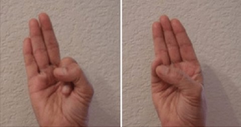 7 động tác Yoga cho bàn tay
