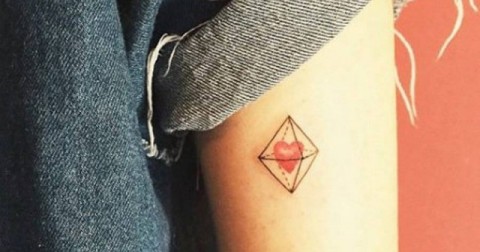 Những mẫu Tatoo nhỏ xinh đảm bảo bạn nữ nào cũng mê mệt