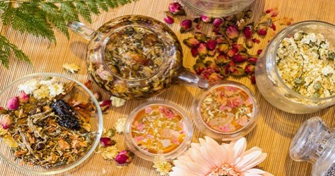 Bạn đã biết những công dụng thần kì của 10 loại trà hoa này chưa?