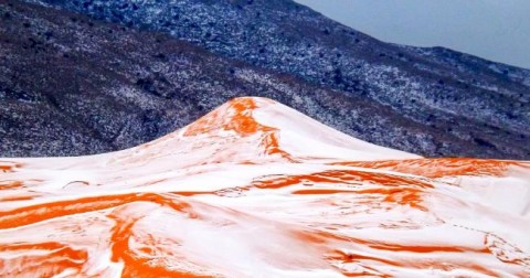 Hiện tượng lạ: Tuyết rơi trên sa mạc Sahara