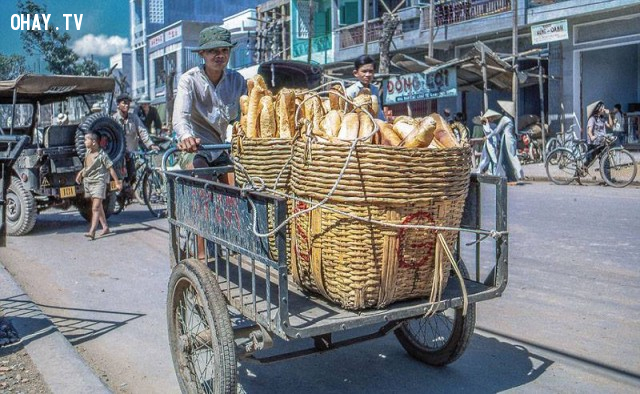 Bánh mì Mỹ Tho, năm 1969 Bánh mì Mỹ Tho, năm 1969,Bến Tre xưa,Xứ dừa,hình xưa,ảnh cổ,ảnh lịch sử