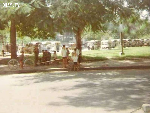 Bến xe lam ngã ba Tháp 1967 Bến xe lam ngã ba Tháp 1967,Bến Tre xưa,Xứ dừa,hình xưa,ảnh cổ,ảnh lịch sử