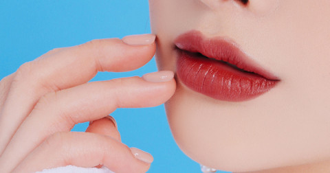 Cách chọn màu son môi đẹp và chuẩn nhất khi trang điểm