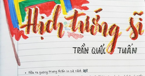 Thích thú với cuốn vở văn đầy màu sắc của nữ sinh lớp 8 ở Sài Gòn