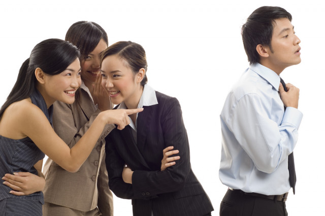 Tin đồn lén lút Tin đồn lén lút,