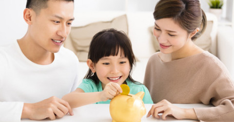 Những mẹo hay để dạy con trẻ biết cách sử dụng tiền hợp lý
