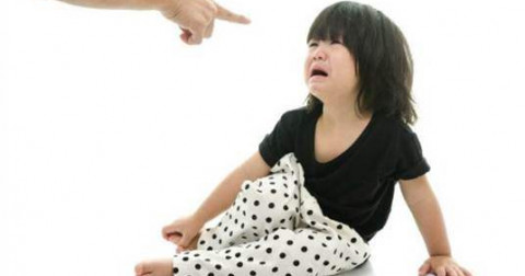 7 kiểu bố mẹ khiến con khó lòng thành công trong cuộc sống