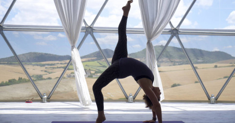 Du lịch Tây Ban Nha: 10 điểm đến hấp dẫn cho việc tập luyện yoga
