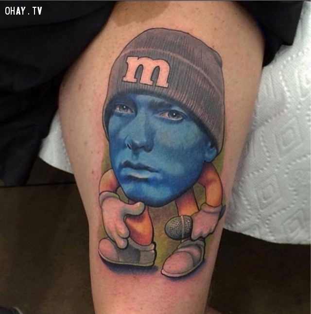Người phụ nữ xăm hình rapper Eminem khắp cơ thể