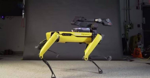 Robot nhảy múa điêu luyện được trình làng từ hãng Boston Dynamics đang gây sốt cộng đồng mạng