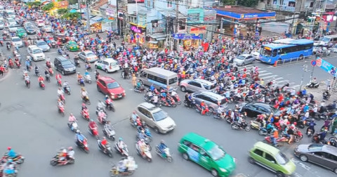 Văn hóa giao thông ở Mỹ và Việt Nam khác nhau ra sao?