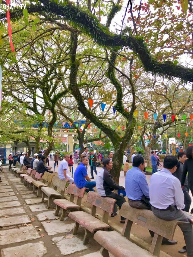 Ghế đặt sai hướng