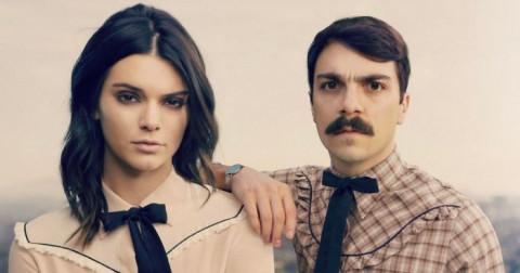 Thánh Photoshop trở lại và lợi hại hơn xưa với loạt ảnh 'thân tình' cùng Kendall Jennner