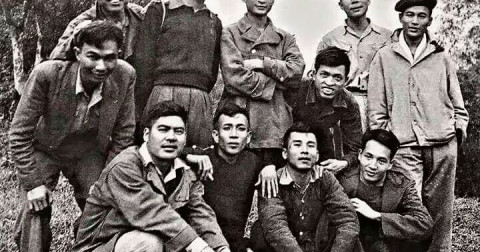 Các cụ ngày xưa 'thả thính' như thế nào?