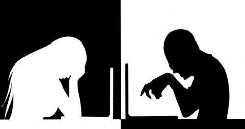 Vấn nạn bắt nạt qua mạng (cyberbullying) và những điều cần lưu ý