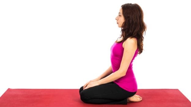 Yoga Tư Thế Kim Cương Vajrasana Ngô Thị Châu Ngà